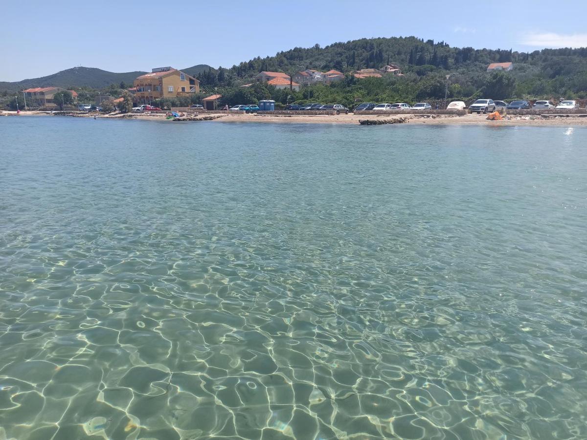 Apartments Kornati Ždrelac Eksteriør bilde